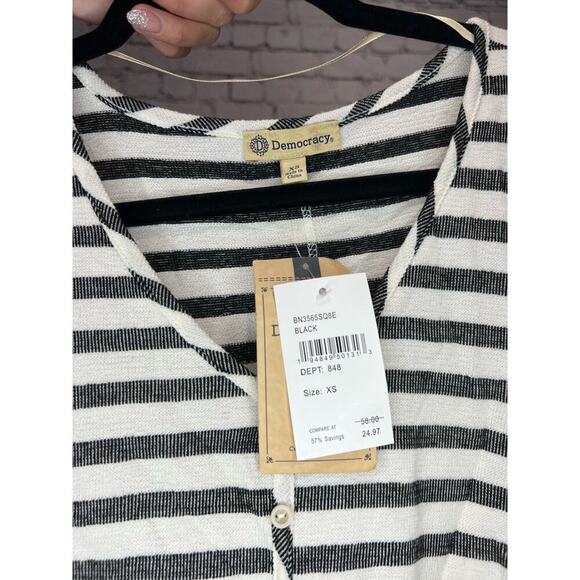 NWT Democracy Cold Shoulder Striped Blouse - Picture 8 of 10